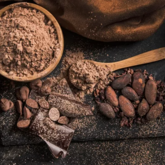 Какао бобы и порошок