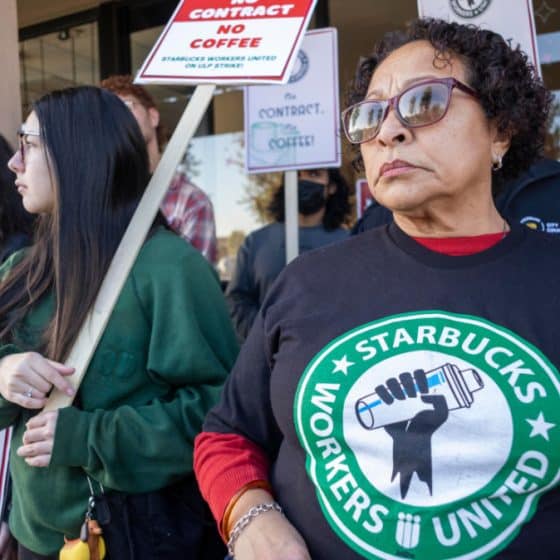 В Старбакс бастуют